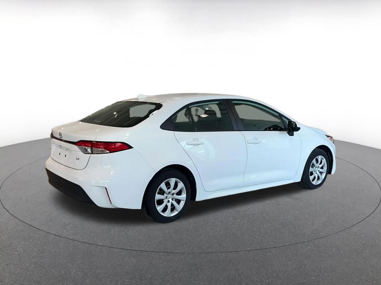 Thumbnail: 2025 Toyota Corolla - 15