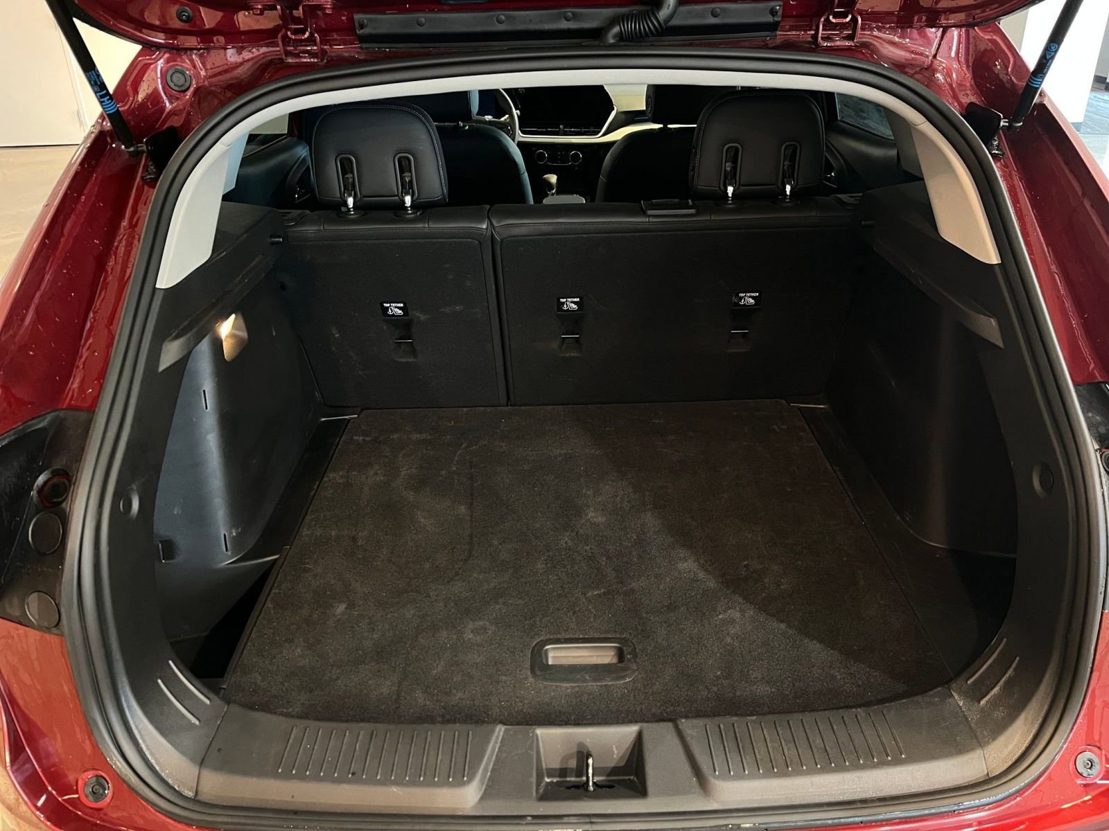 Thumbnail: 2025 Chevrolet Trax - 30