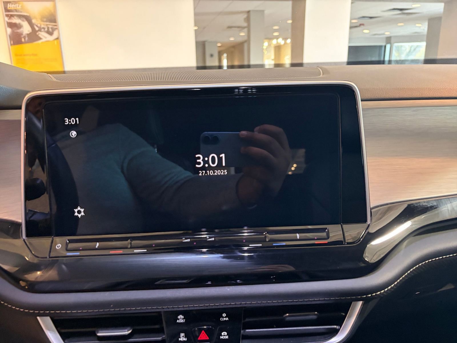 Thumbnail: 2025 Volkswagen Atlas - 20