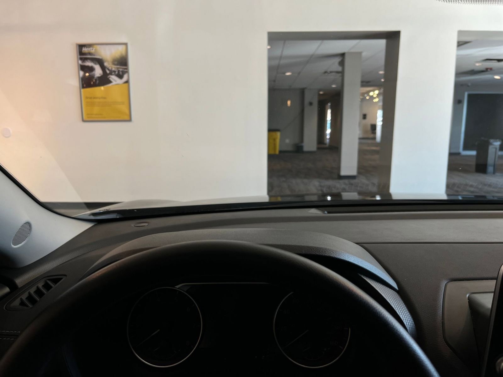 Thumbnail: 2024 Nissan Sentra - 32