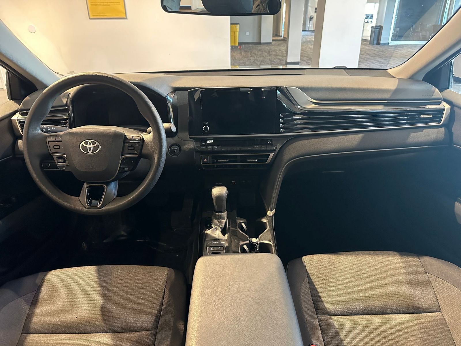 Thumbnail: 2025 Toyota Camry - 33