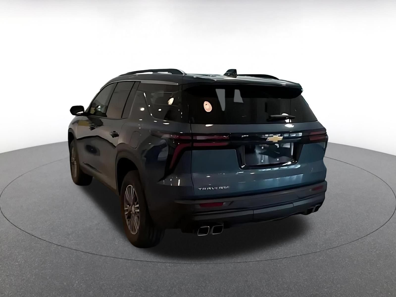 Thumbnail: 2025 Chevrolet Traverse - 8