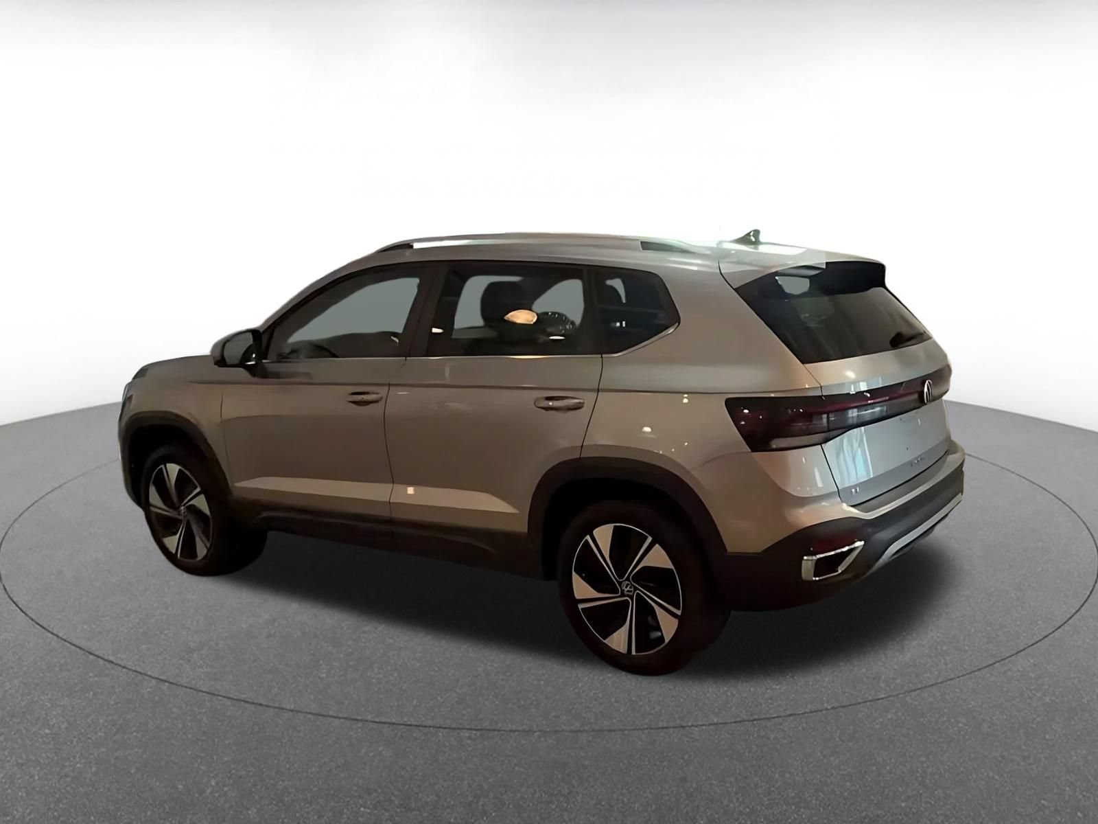 Thumbnail: 2026 Volkswagen Taos - 10