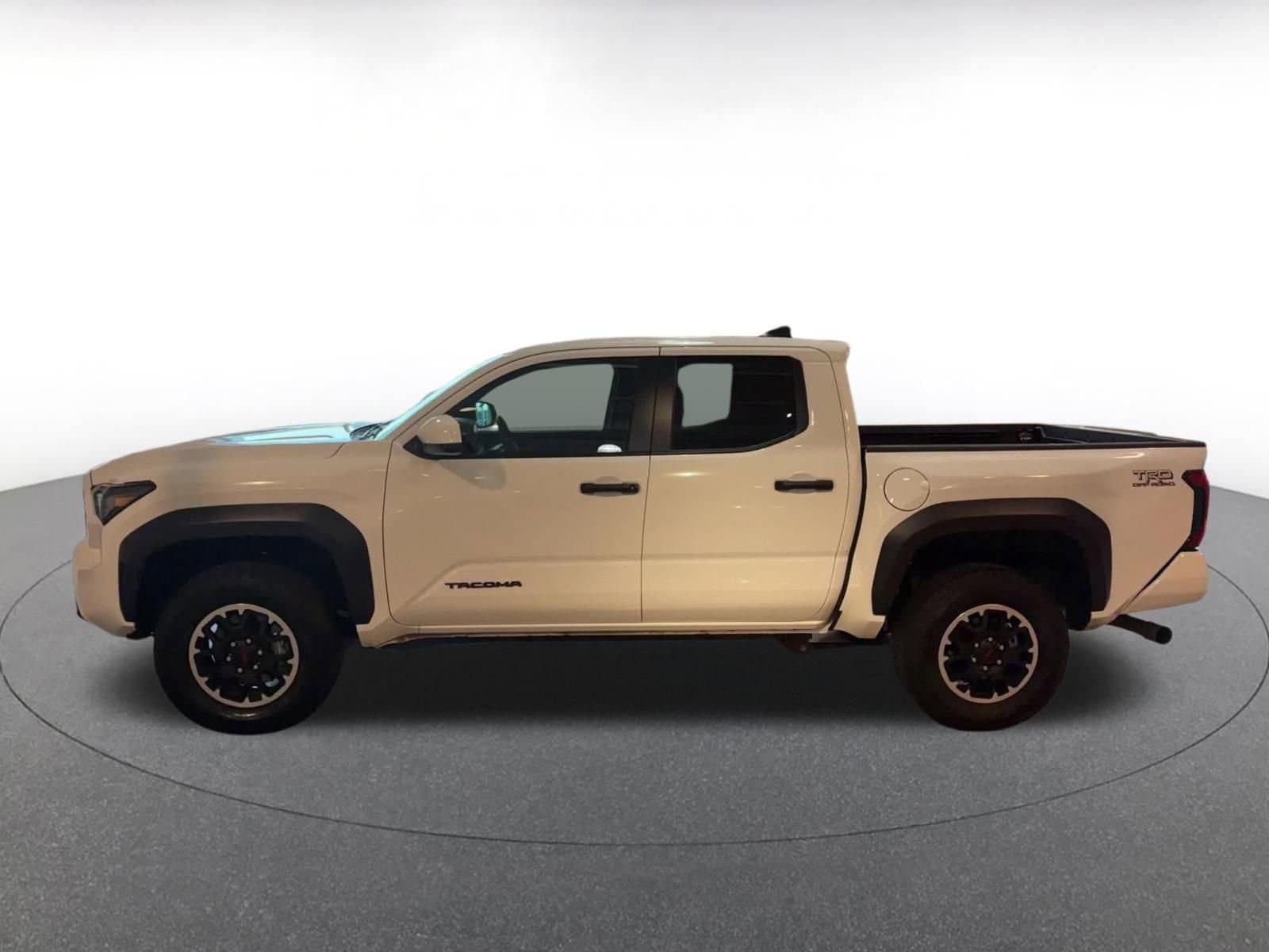 Thumbnail: 2025 Toyota Tacoma - 9