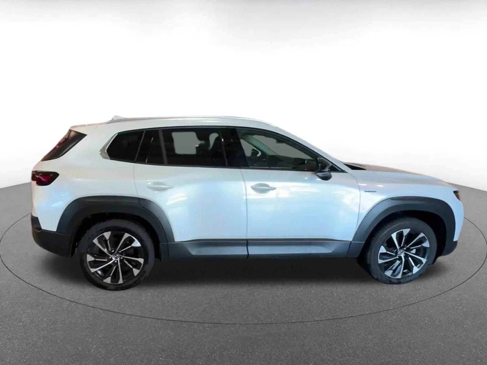 Thumbnail: 2025 Mazda CX-50 - 16