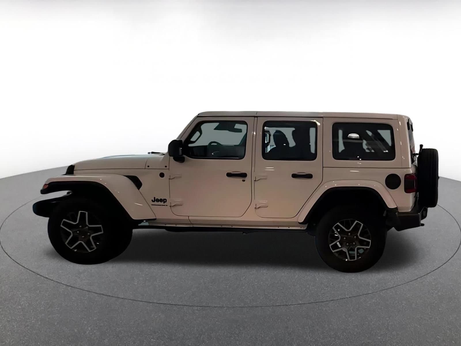 Thumbnail: 2025 Jeep Wrangler - 8