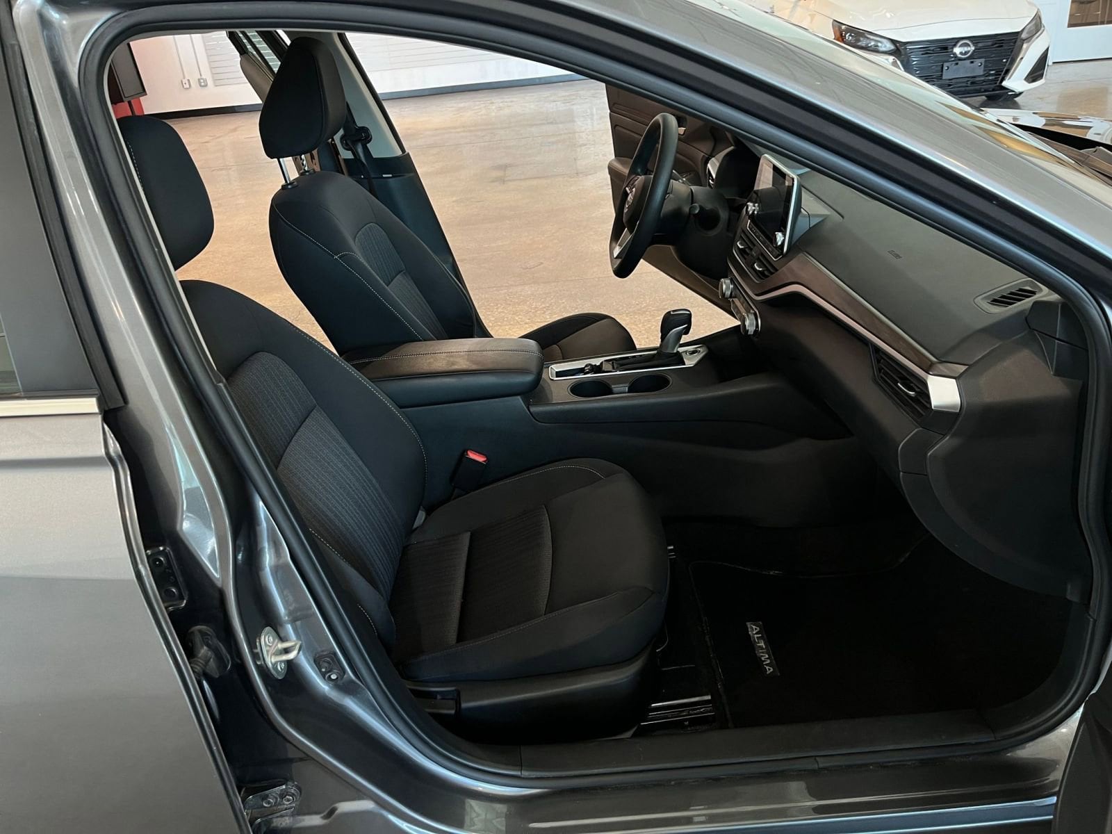 Thumbnail: 2025 Nissan Altima - 35