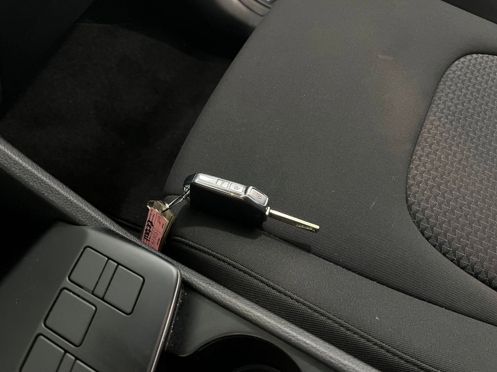 Thumbnail: 2025 Kia Sportage - 21