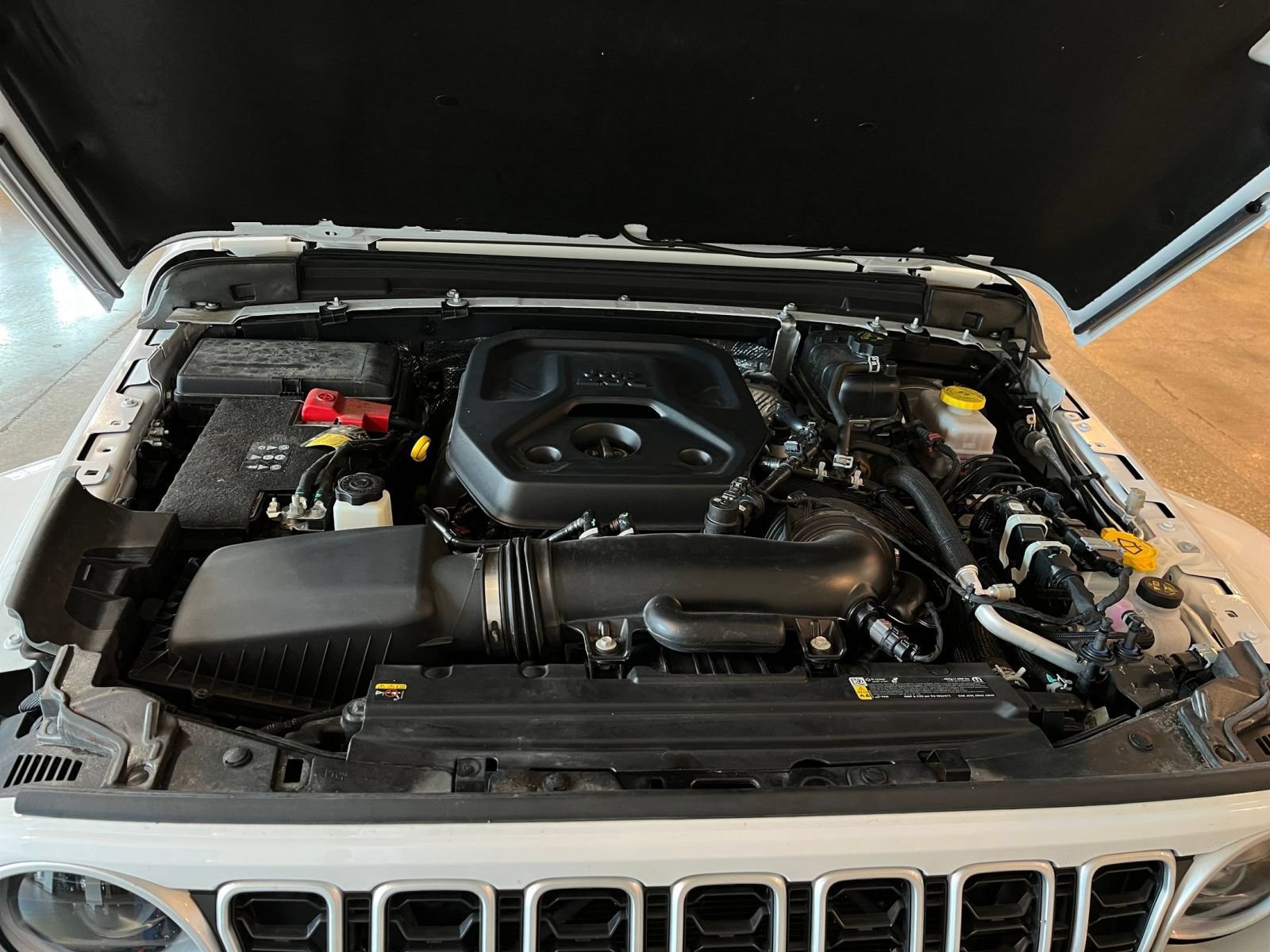 Thumbnail: 2025 Jeep Wrangler - 32