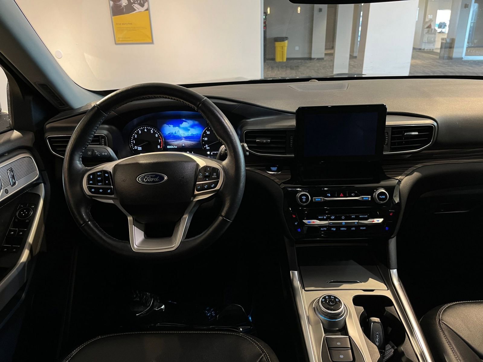 Thumbnail: 2023 Ford Explorer - 35