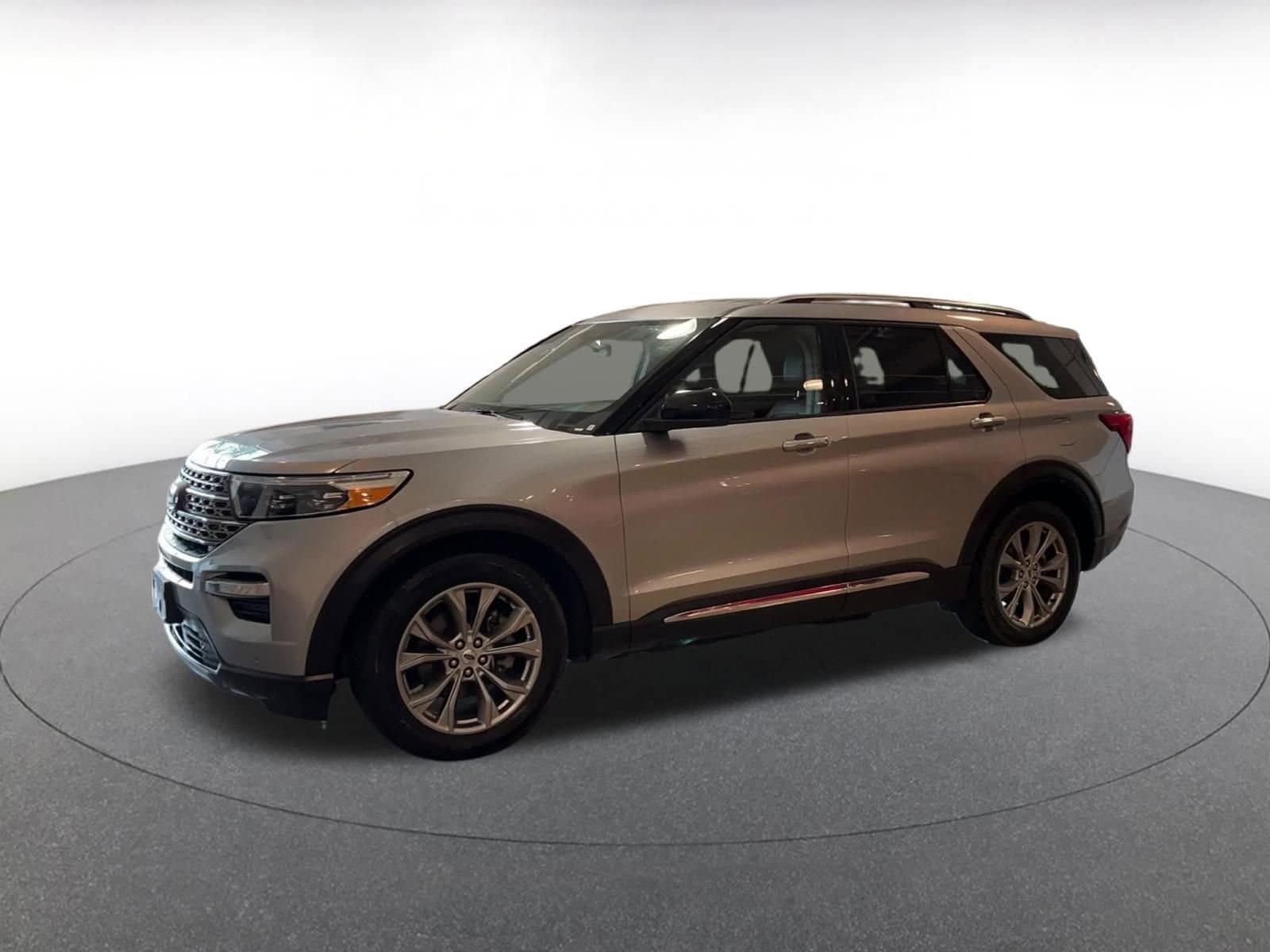 Thumbnail: 2024 Ford Explorer - 8