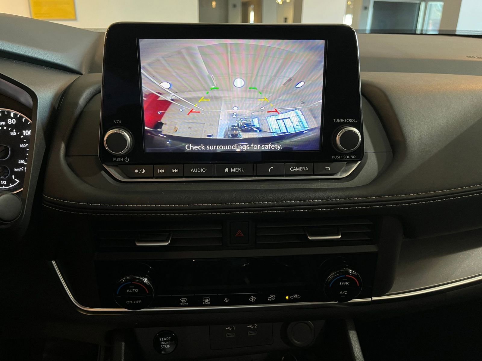 Thumbnail: 2025 Nissan Rogue - 25