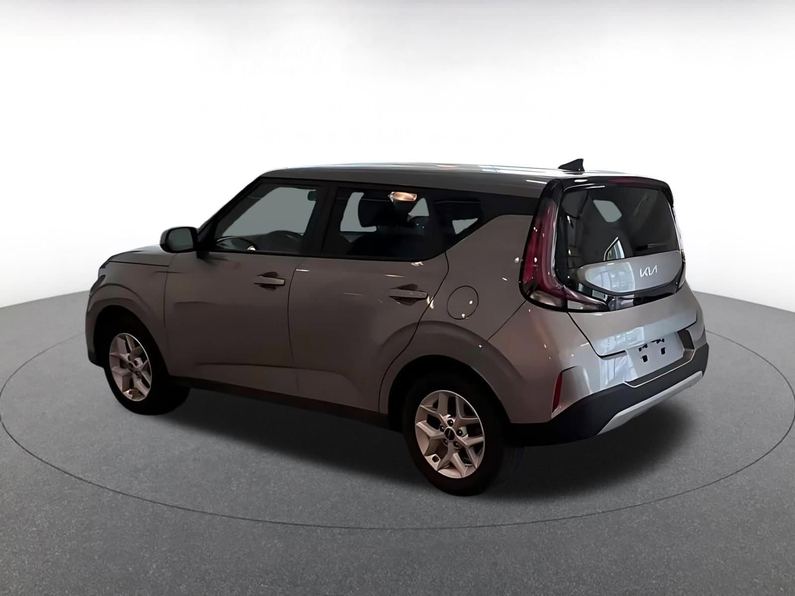 Thumbnail: 2025 Kia Soul - 10