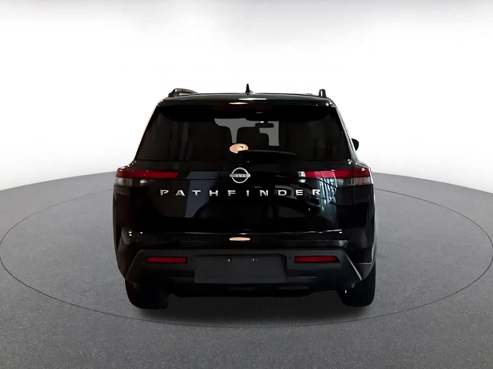 Thumbnail: 2025 Nissan Pathfinder - 12