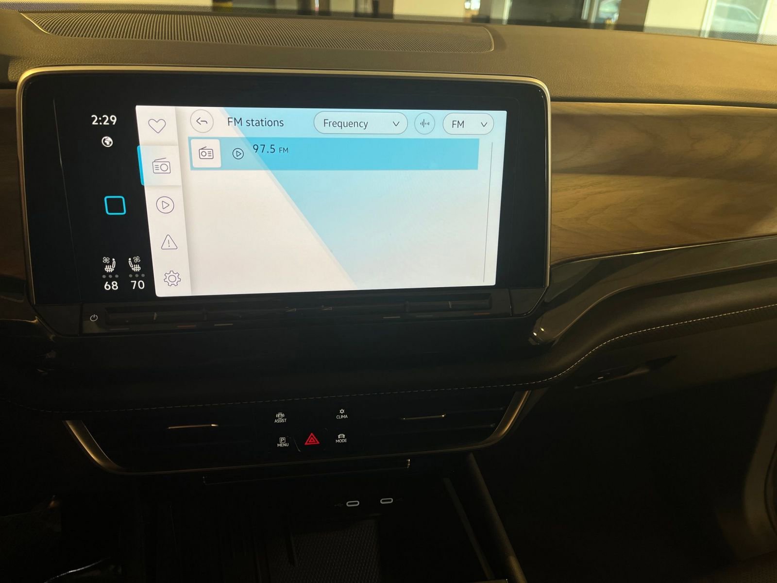 Thumbnail: 2025 Volkswagen Atlas - 20