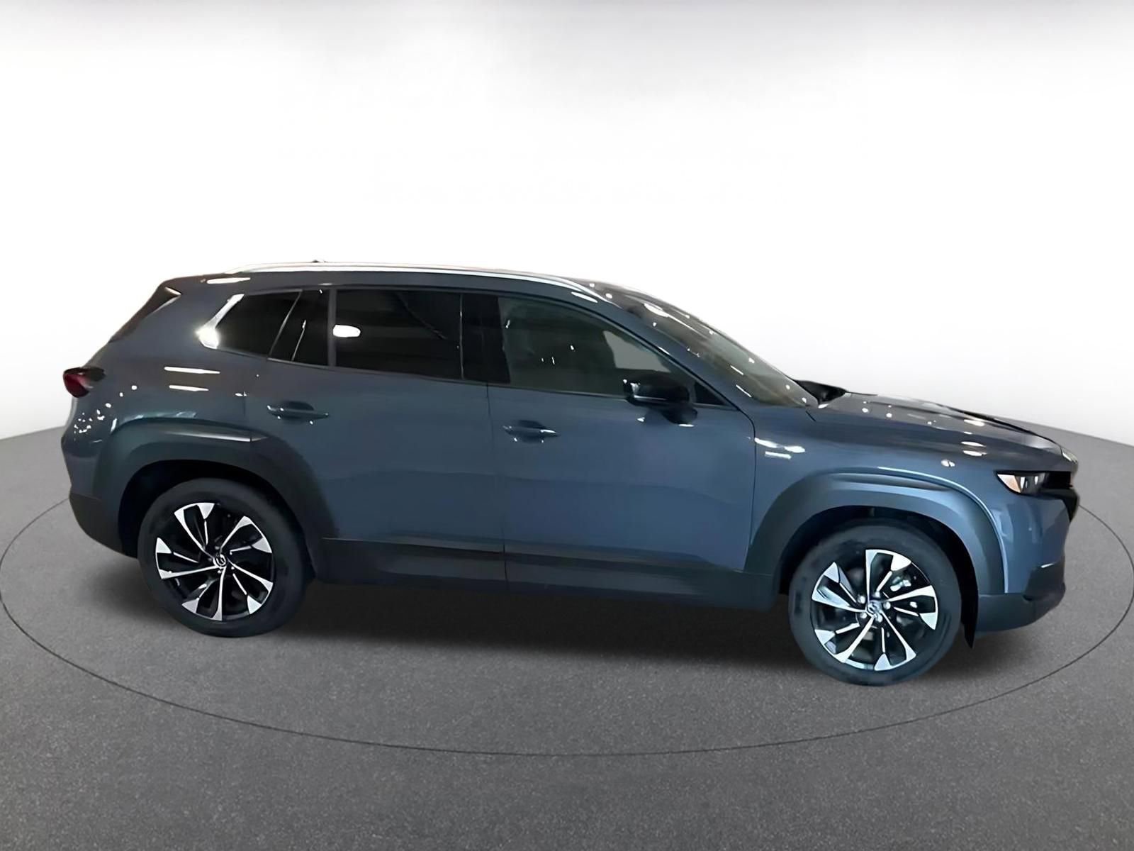 Thumbnail: 2025 Mazda CX-50 - 15