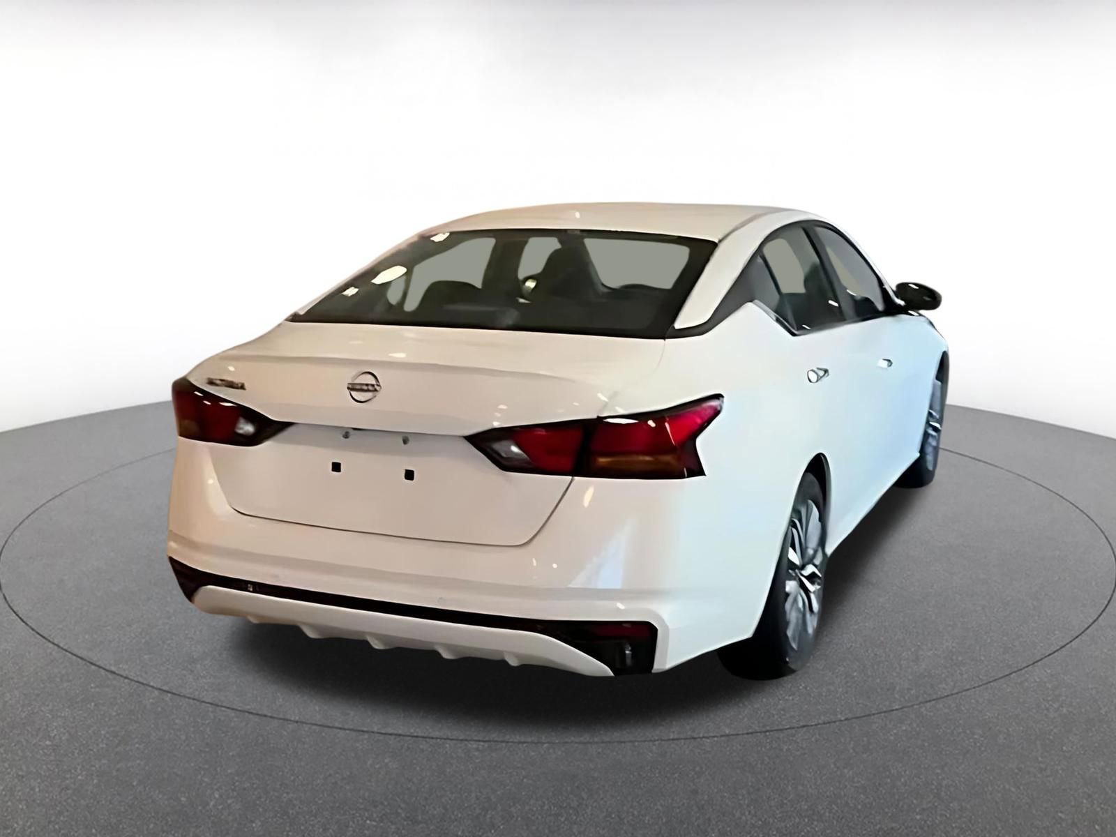 Thumbnail: 2025 Nissan Altima - 15