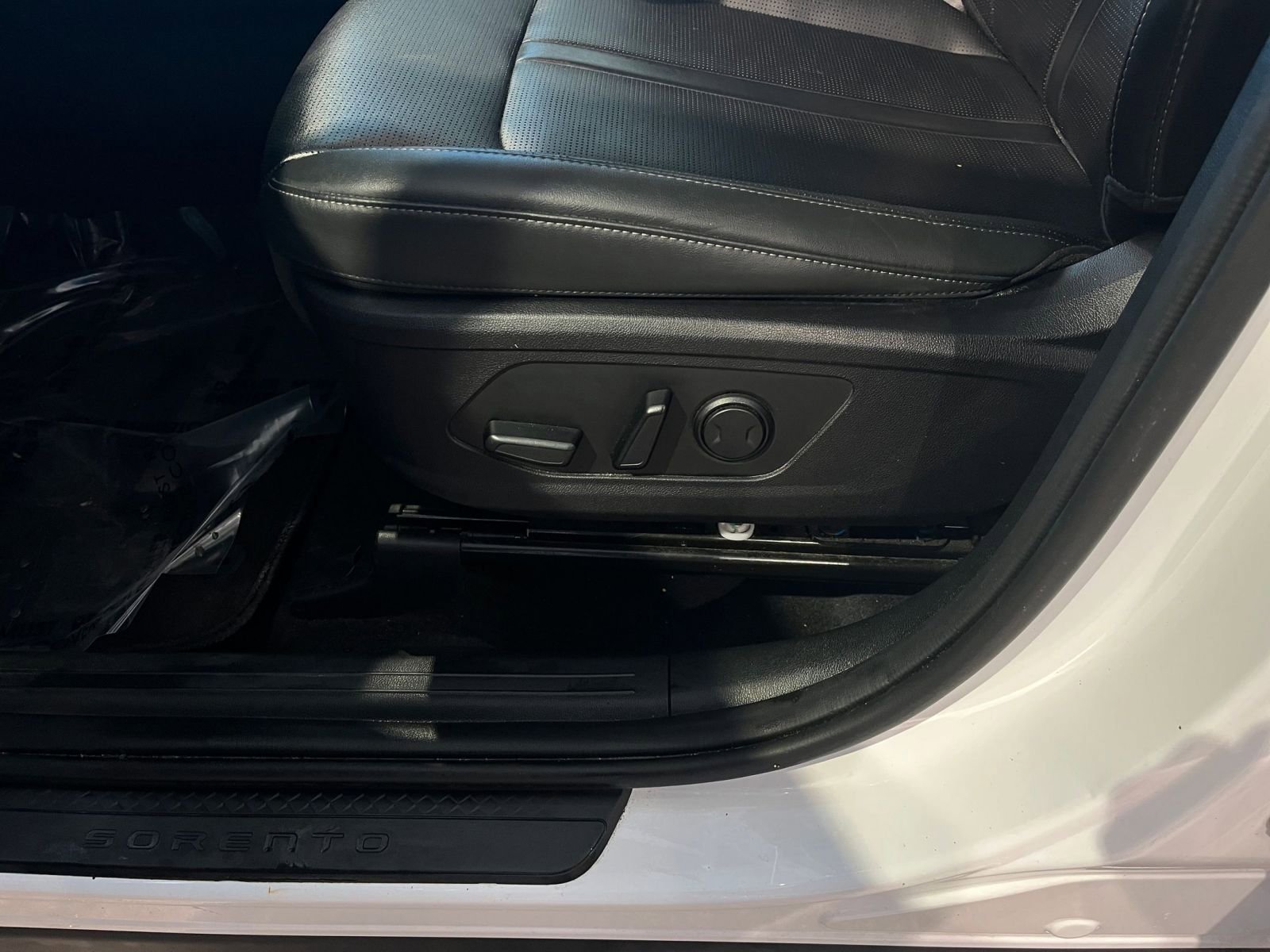 Thumbnail: 2024 Kia Sorento - 22