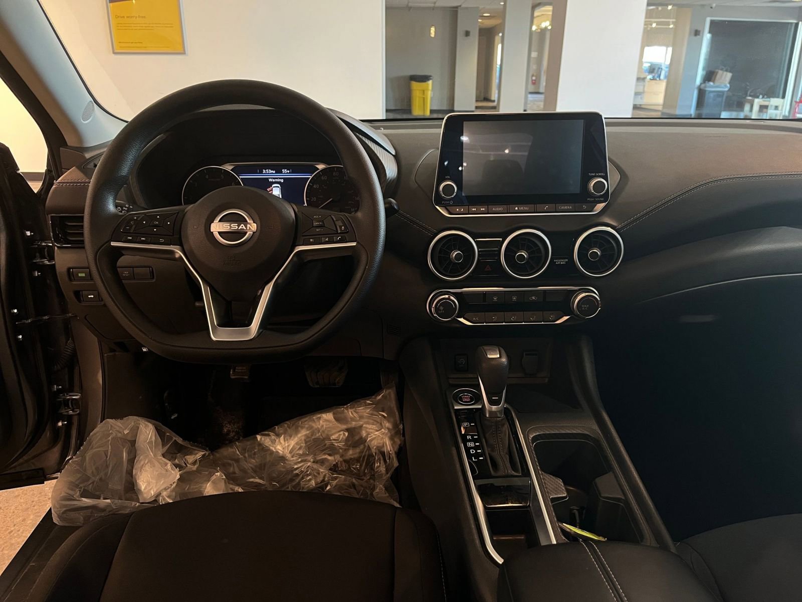 Thumbnail: 2025 Nissan Sentra - 33