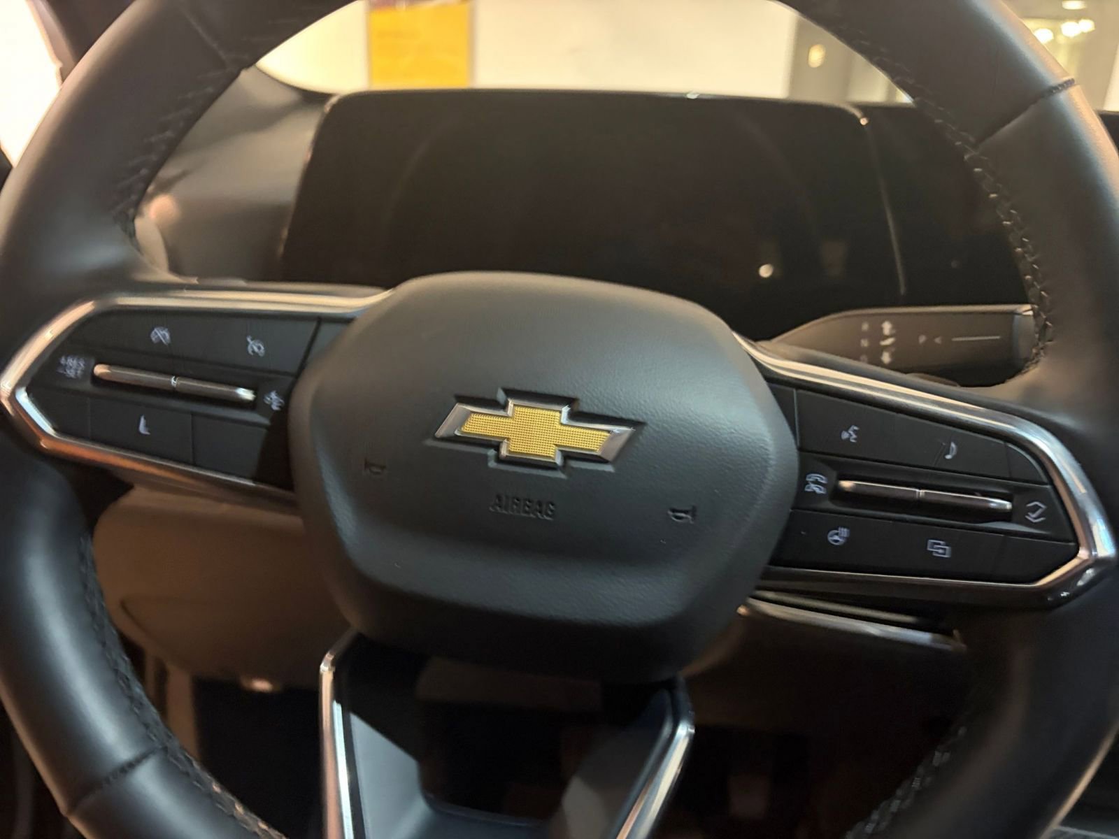 Thumbnail: 2025 Chevrolet Equinox - 27