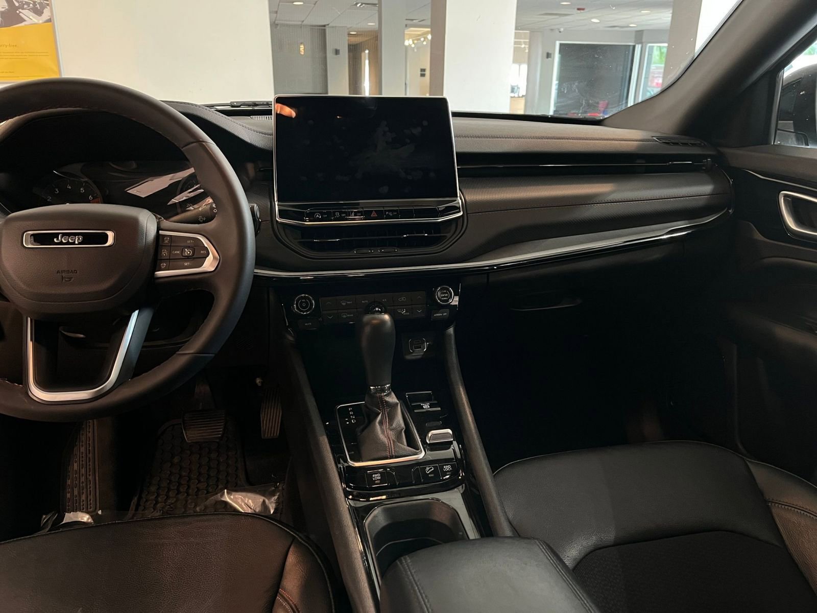 Thumbnail: 2025 Jeep Compass - 35