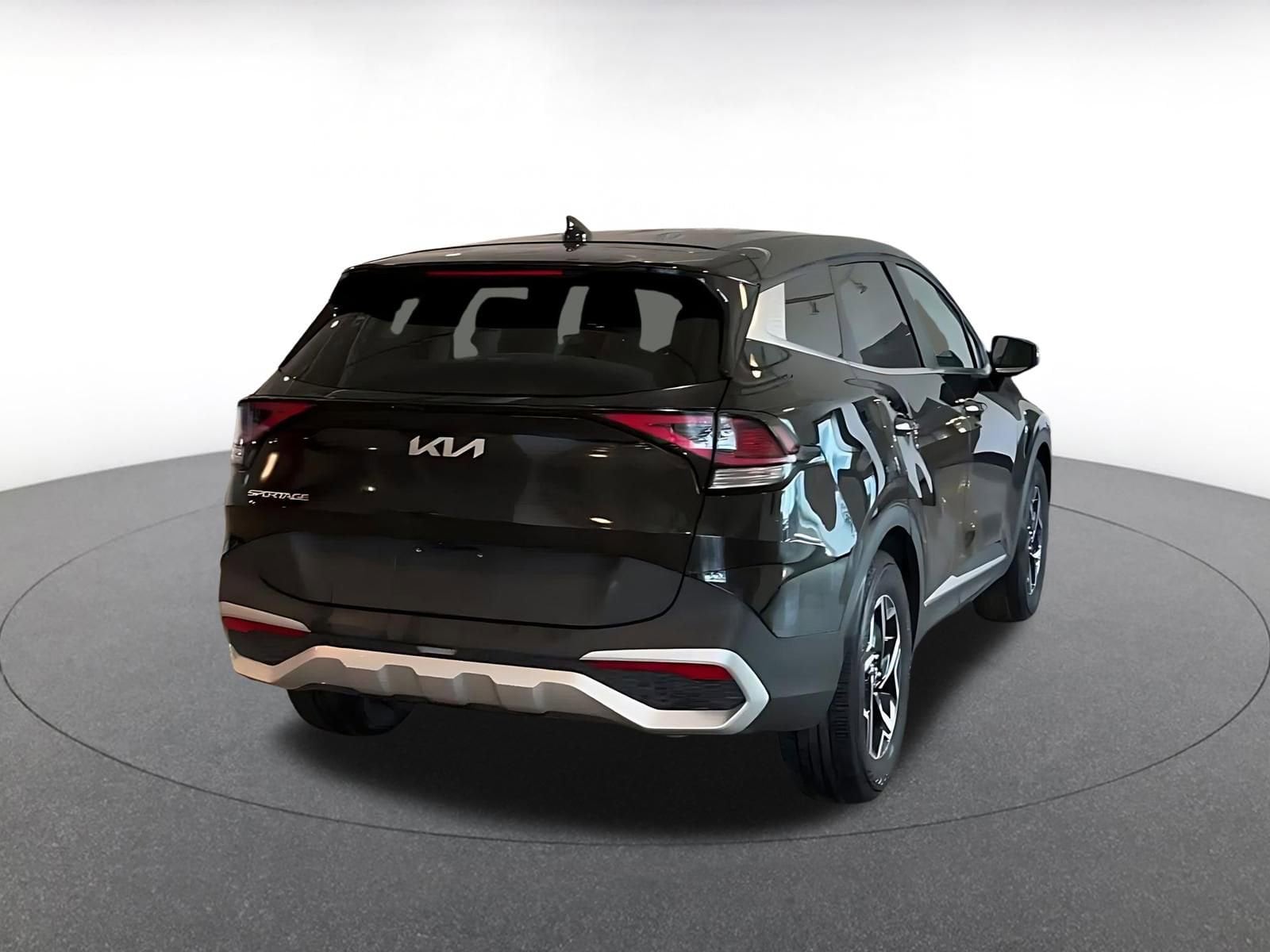 Thumbnail: 2025 Kia Sportage - 14