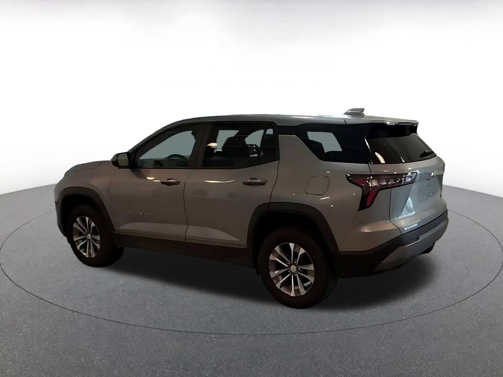 Thumbnail: 2025 Chevrolet Equinox - 15