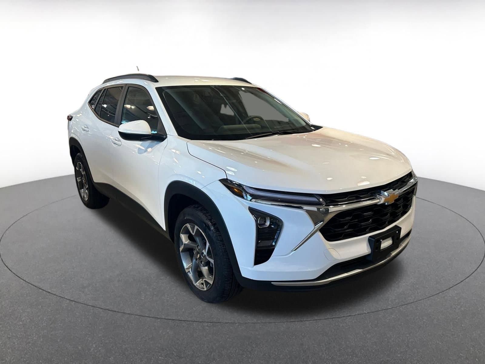 Thumbnail: 2025 Chevrolet Trax - 1