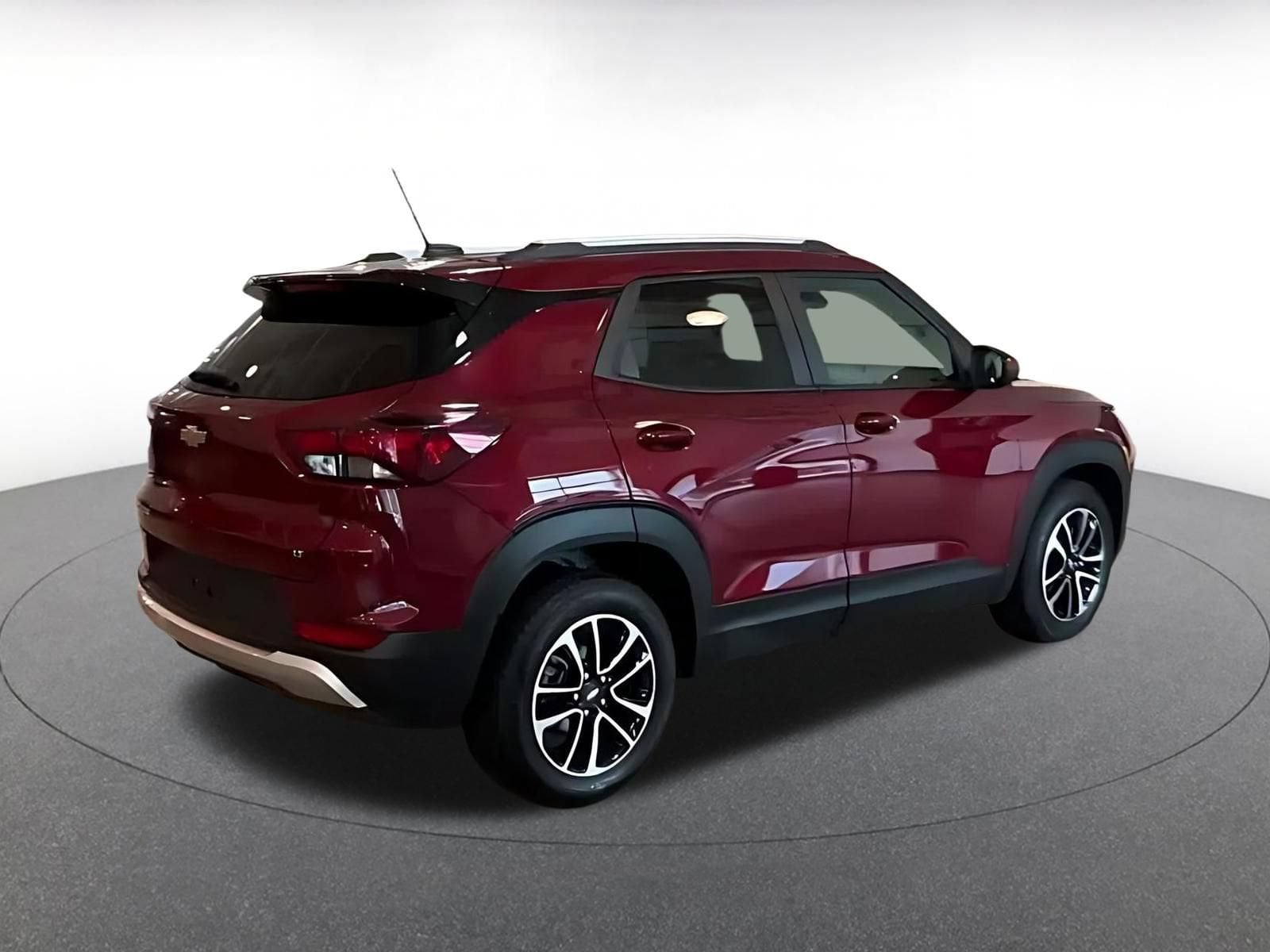 Thumbnail: 2025 Chevrolet TrailBlazer - 11