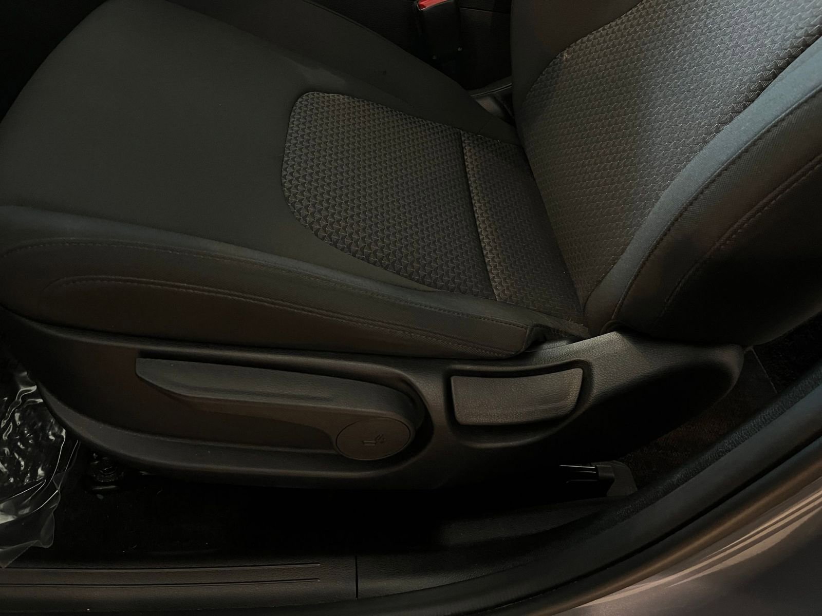 Thumbnail: 2025 Kia Sportage - 22