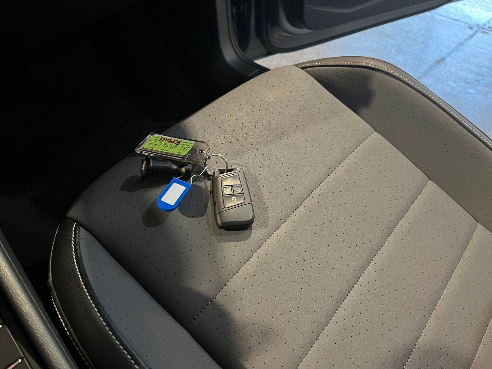 Thumbnail: 2025 Volkswagen Jetta - 22