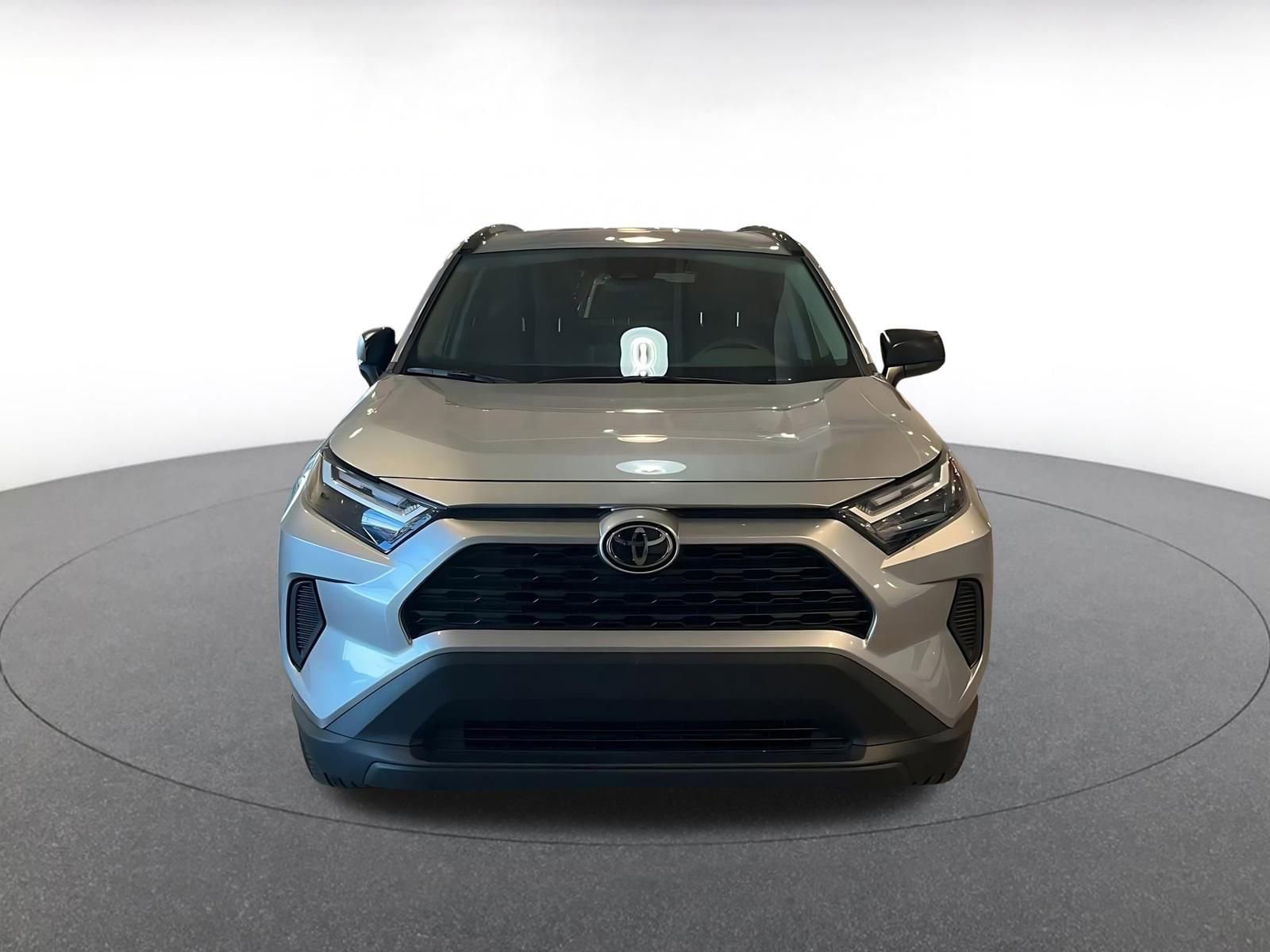 Thumbnail: 2025 Toyota RAV4 - 4