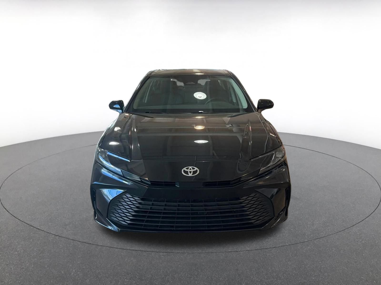Thumbnail: 2025 Toyota Camry - 4
