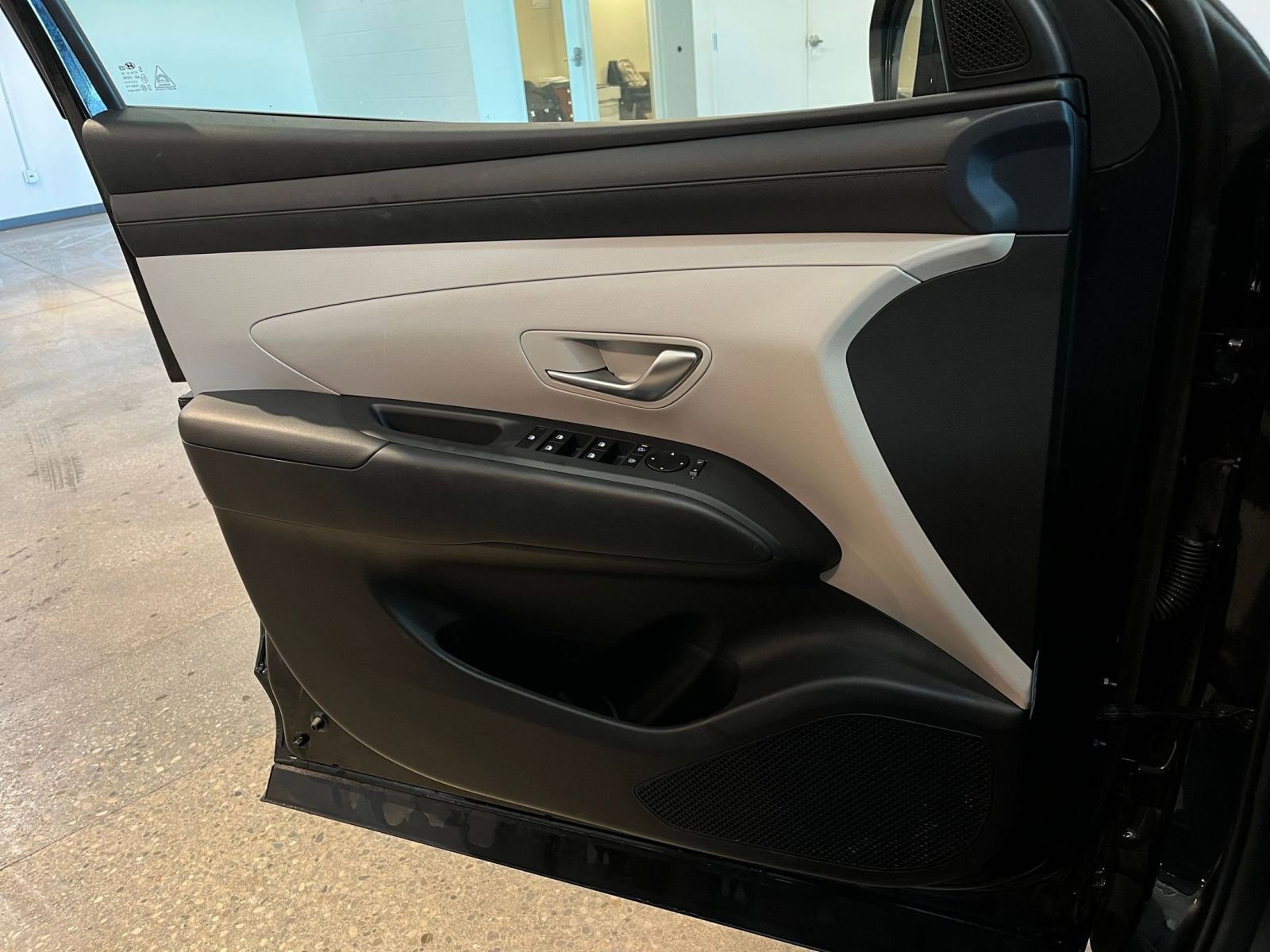 Thumbnail: 2025 Hyundai Tucson - 18