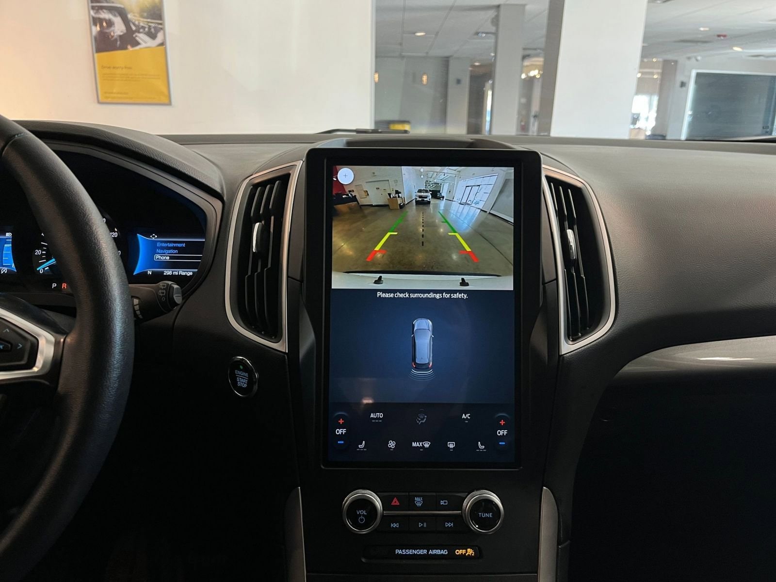 Thumbnail: 2024 Ford Edge - 17