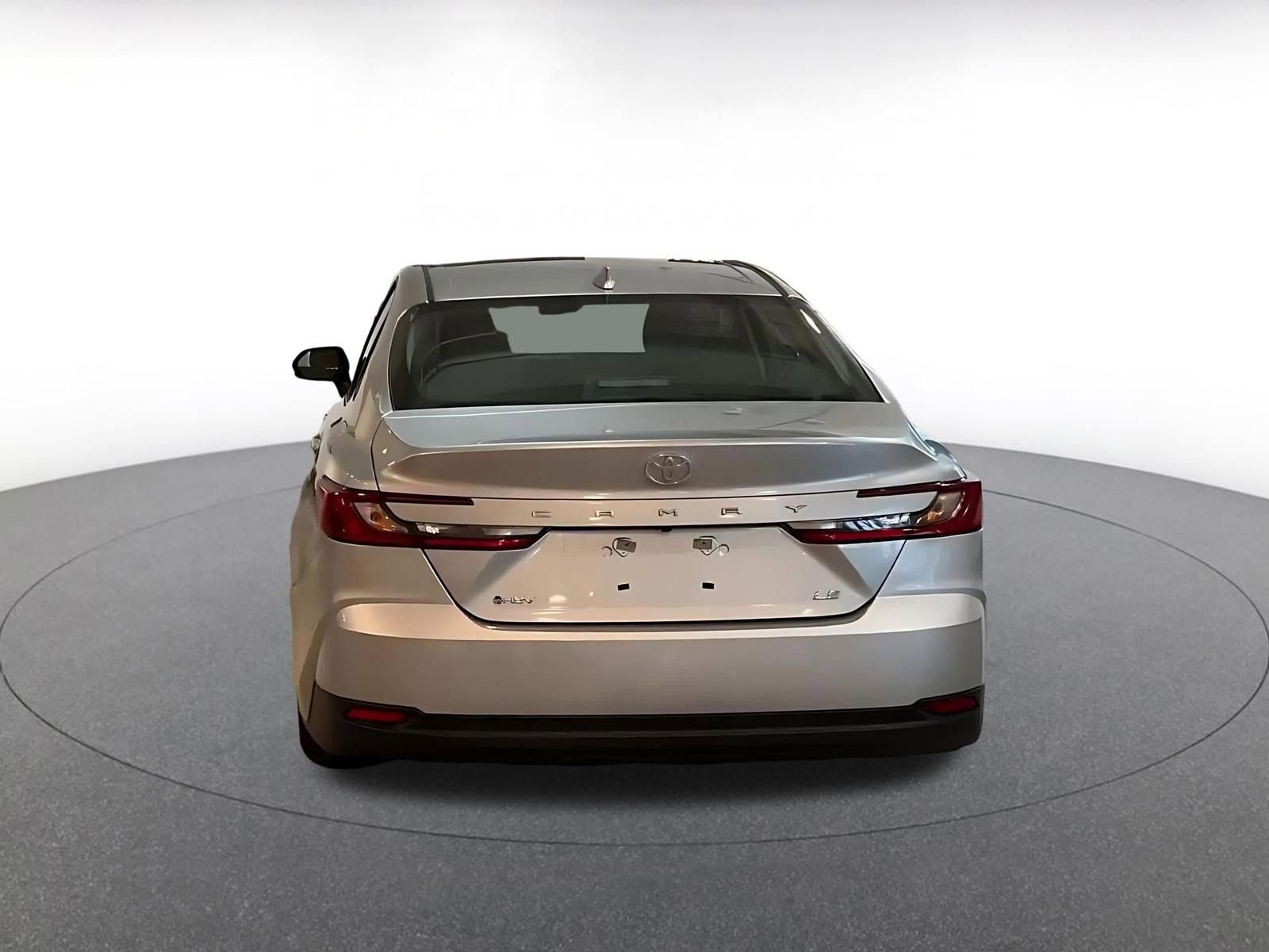 Thumbnail: 2025 Toyota Camry - 12