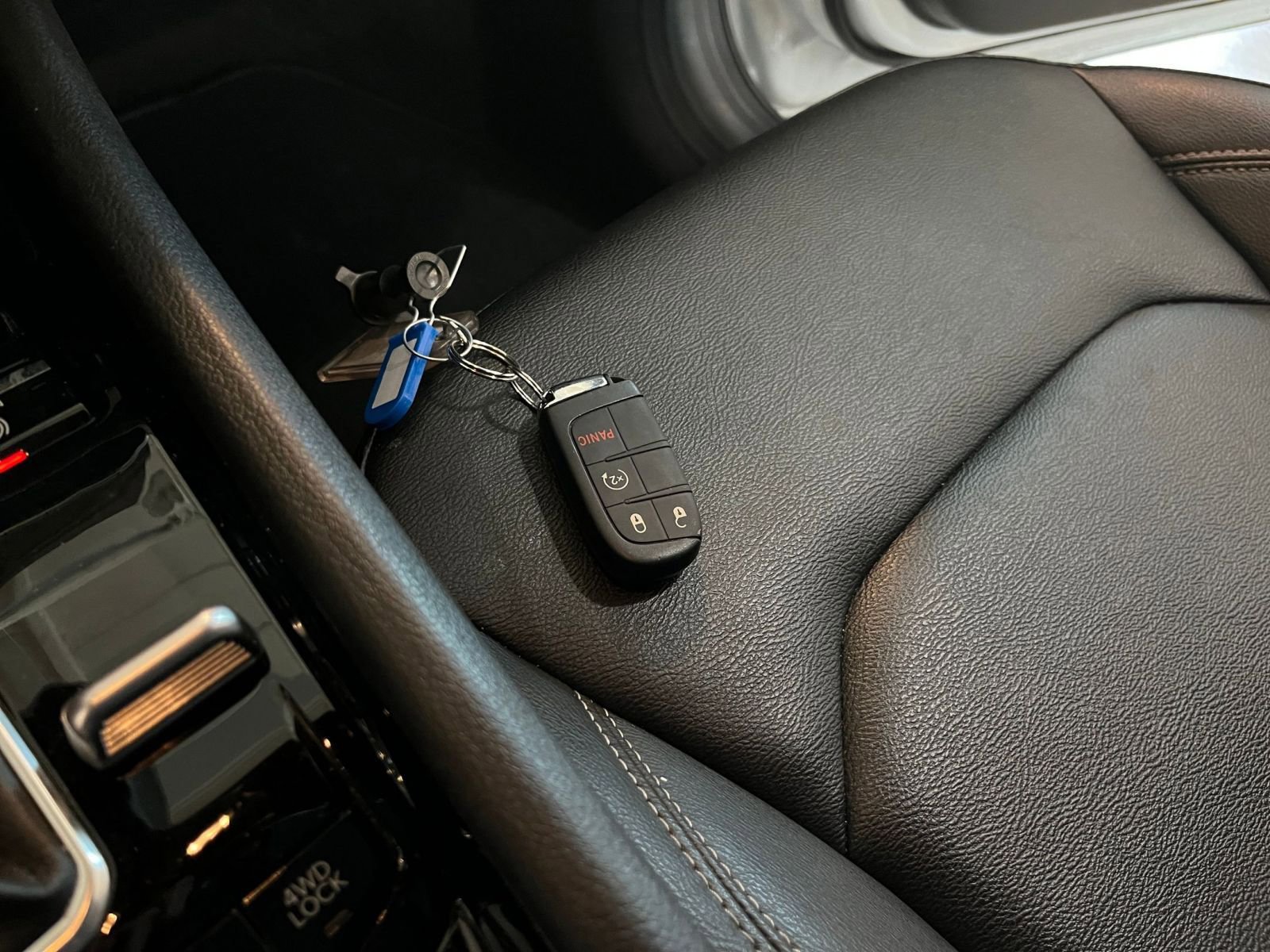 Thumbnail: 2025 Jeep Compass - 21