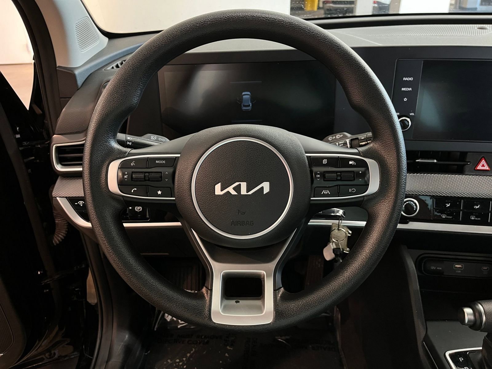 Thumbnail: 2025 Kia Sportage - 28