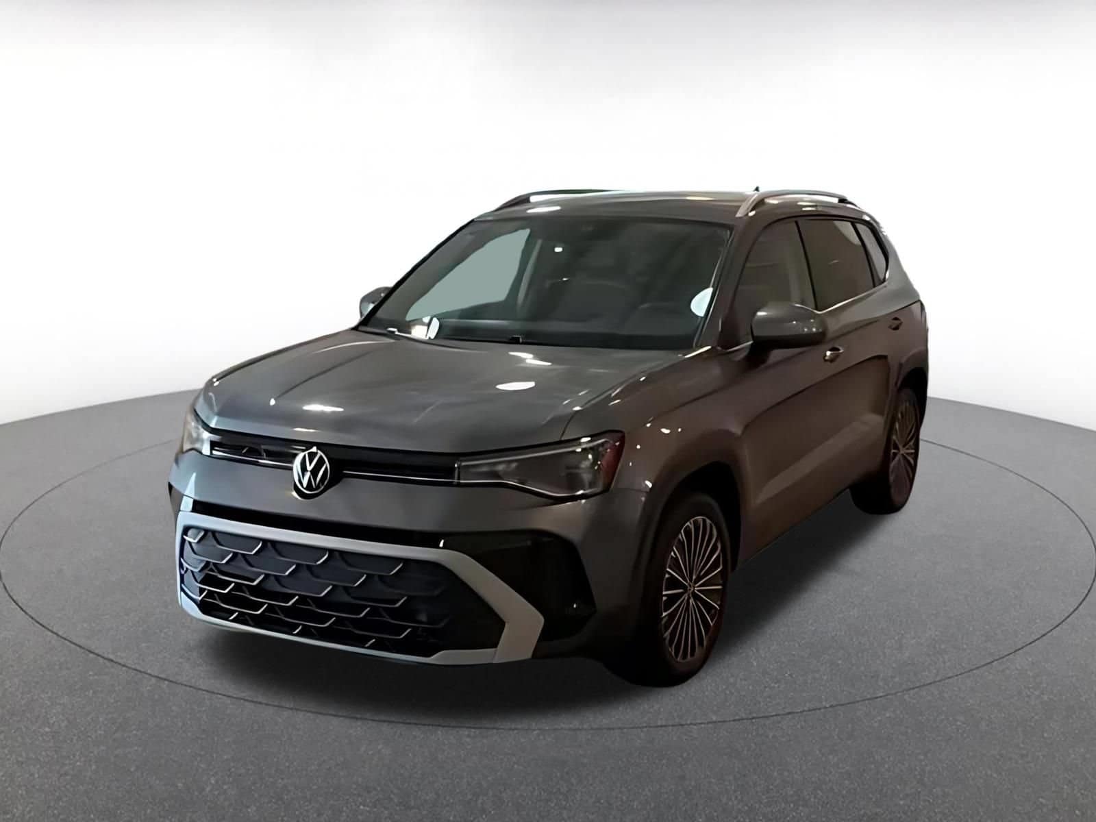 Thumbnail: 2026 Volkswagen Taos - 3