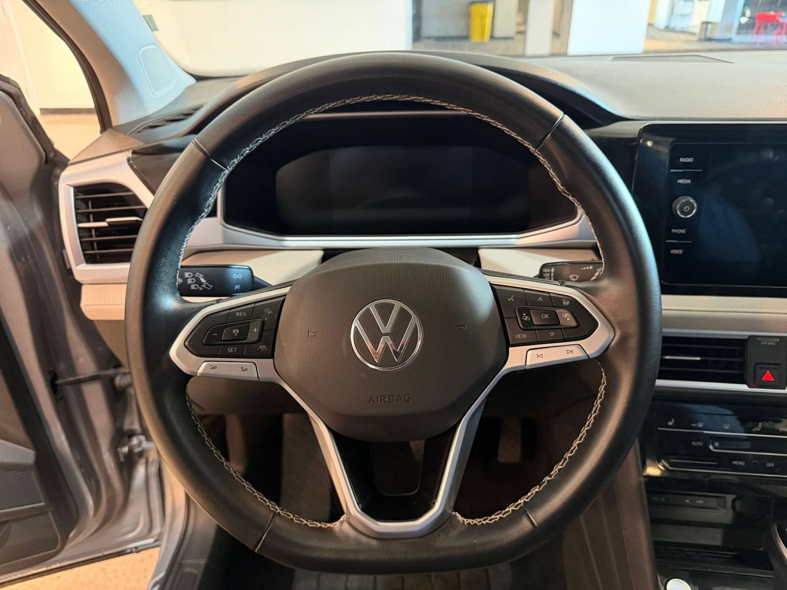 Thumbnail: 2026 Volkswagen Taos - 23