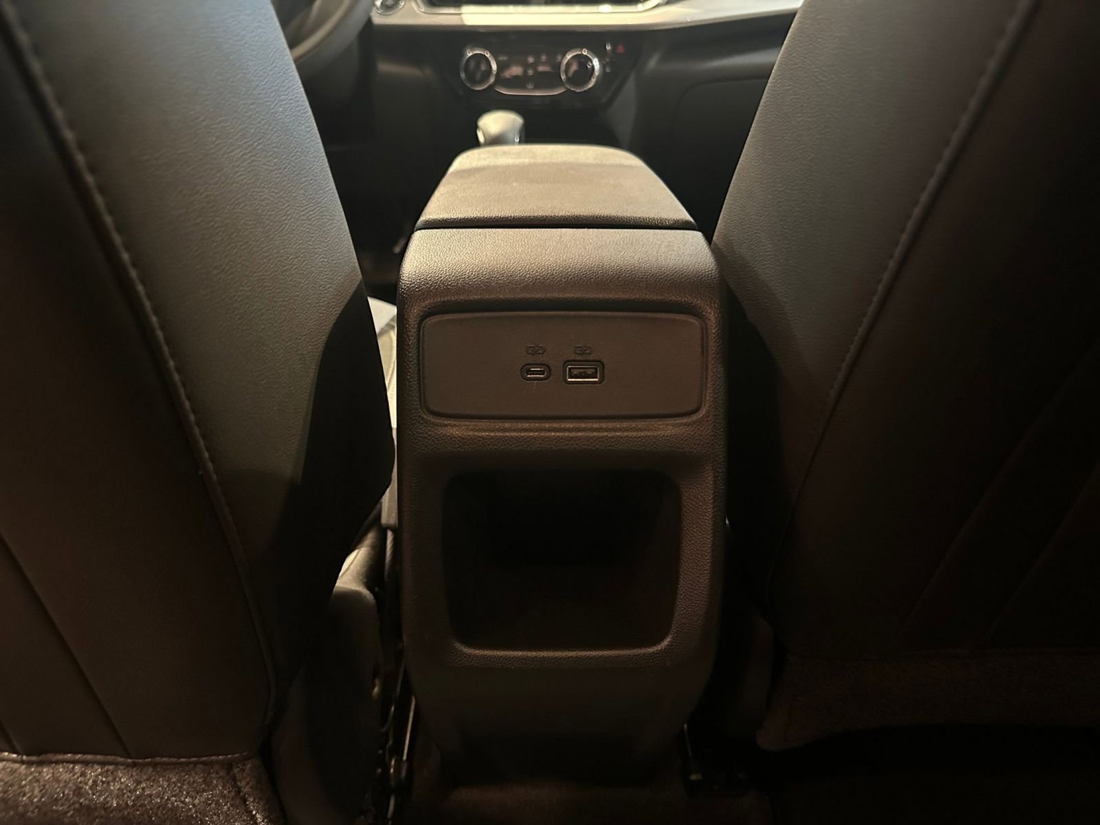 Thumbnail: 2025 Chevrolet Trax - 24