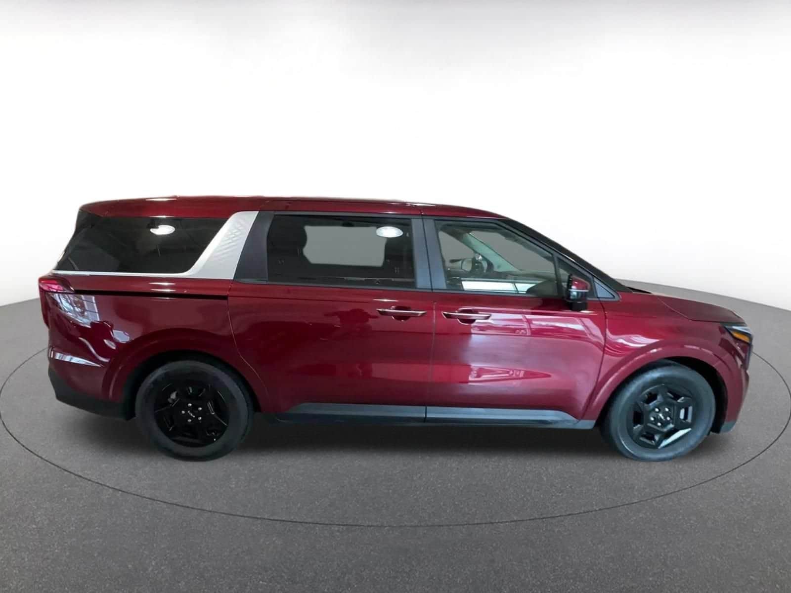 Thumbnail: 2026 Kia Carnival - 14