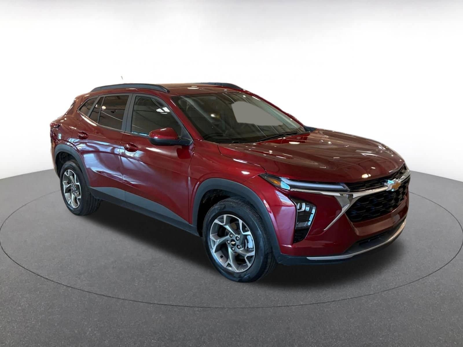 Thumbnail: 2025 Chevrolet Trax - 1