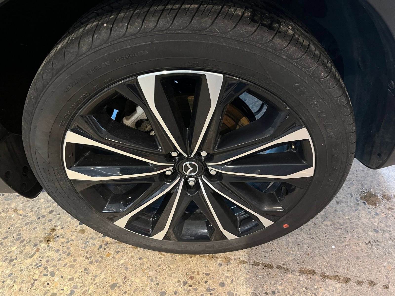 Thumbnail: 2025 Mazda CX-50 - 32