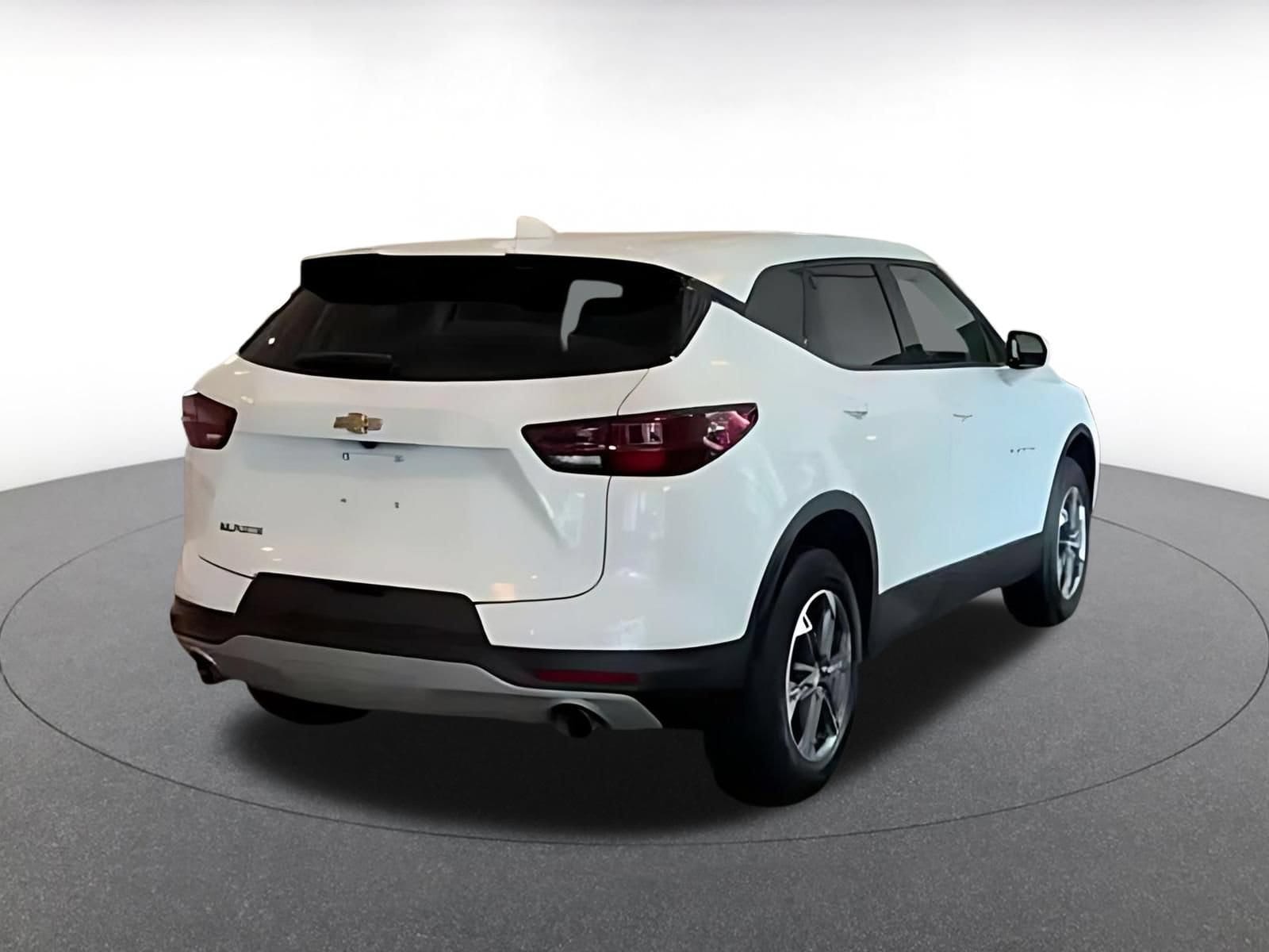 Thumbnail: 2025 Chevrolet Blazer - 12