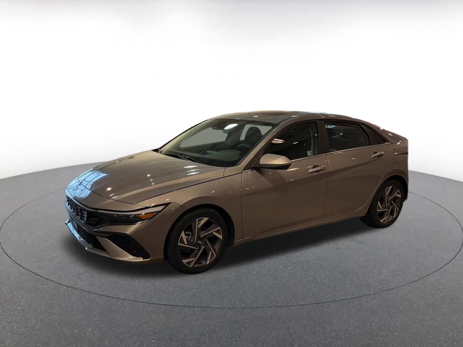 Thumbnail: 2025 Hyundai Elantra - 8