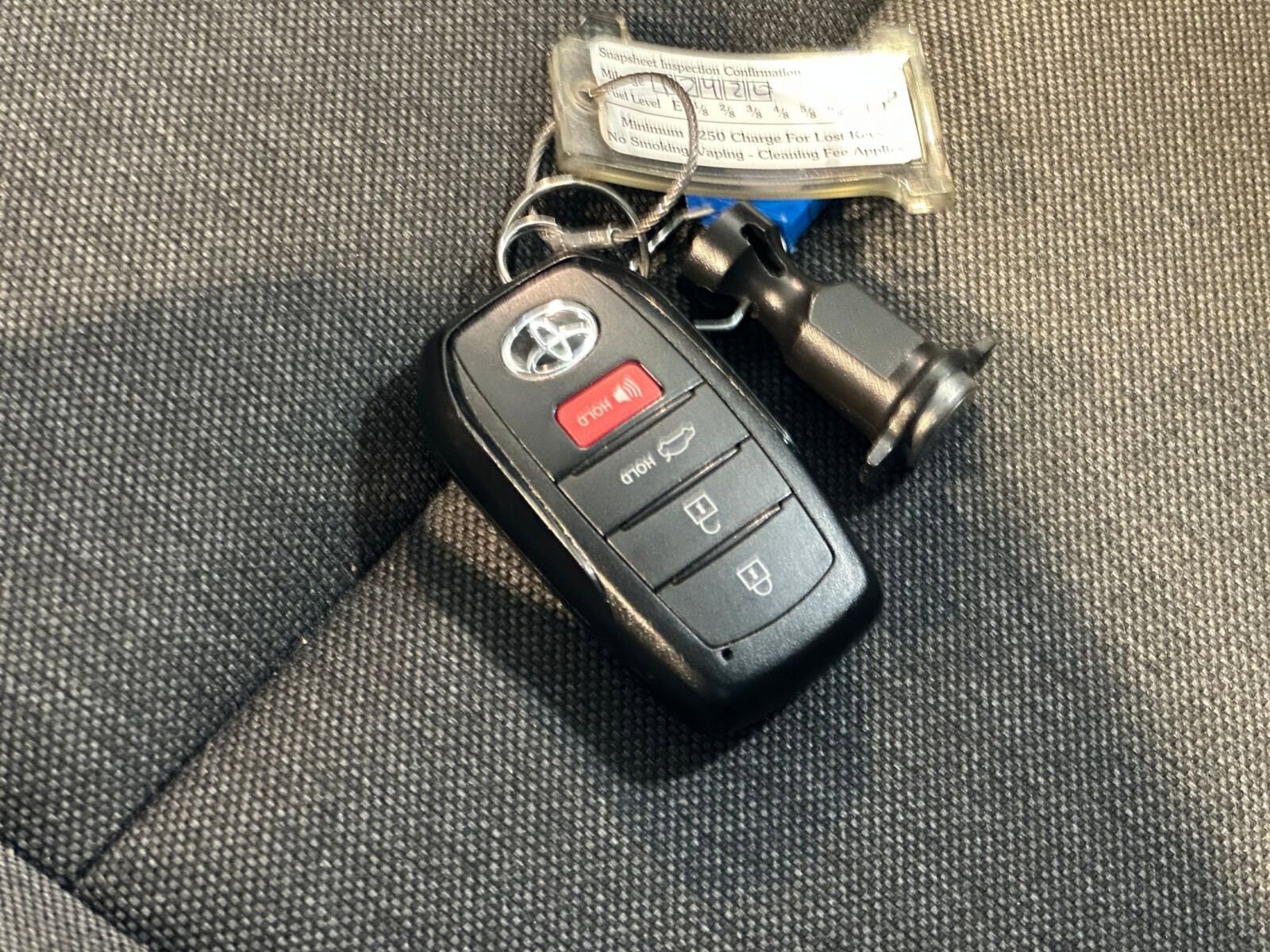 Thumbnail: 2025 Toyota Camry - 22