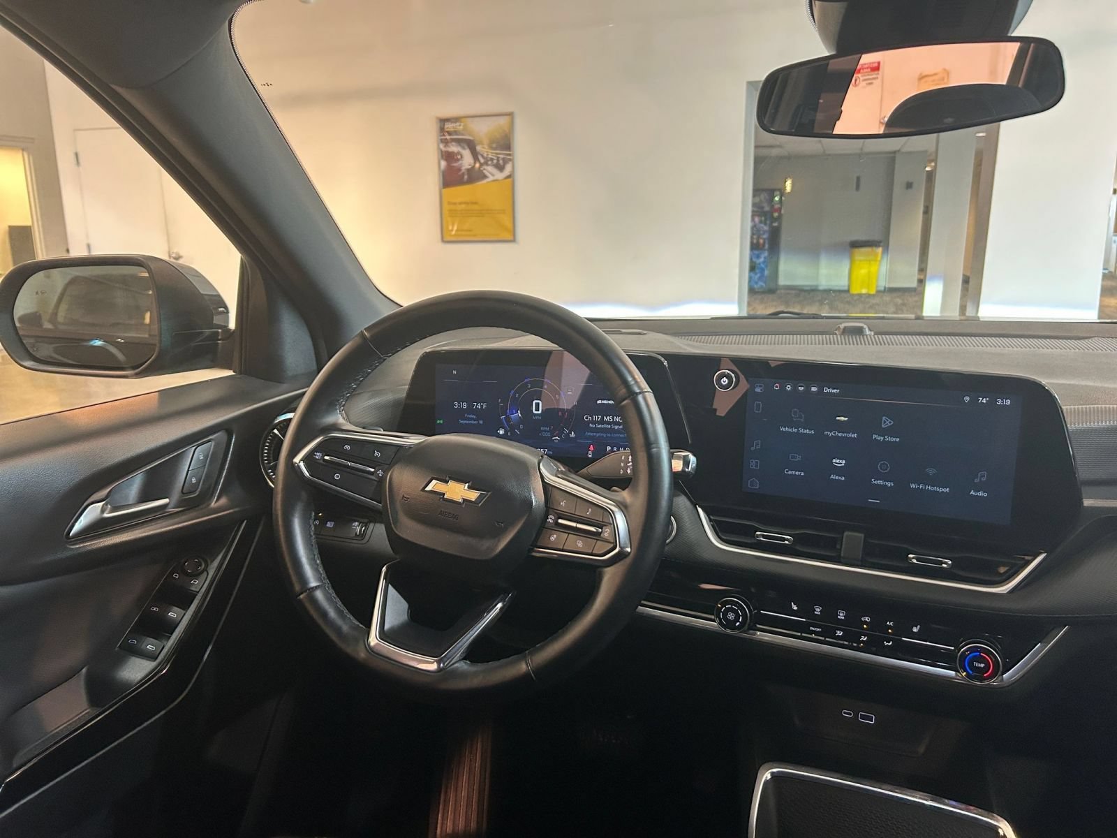Thumbnail: 2025 Chevrolet Equinox - 33