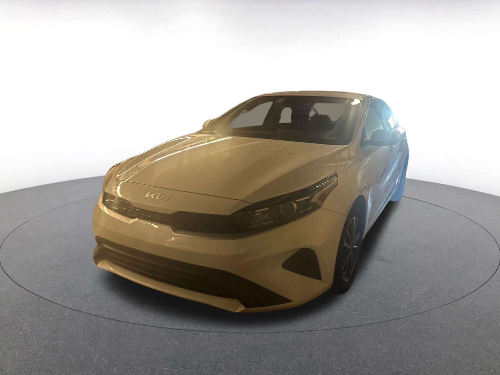 Thumbnail: 2024 Kia Forte - 2