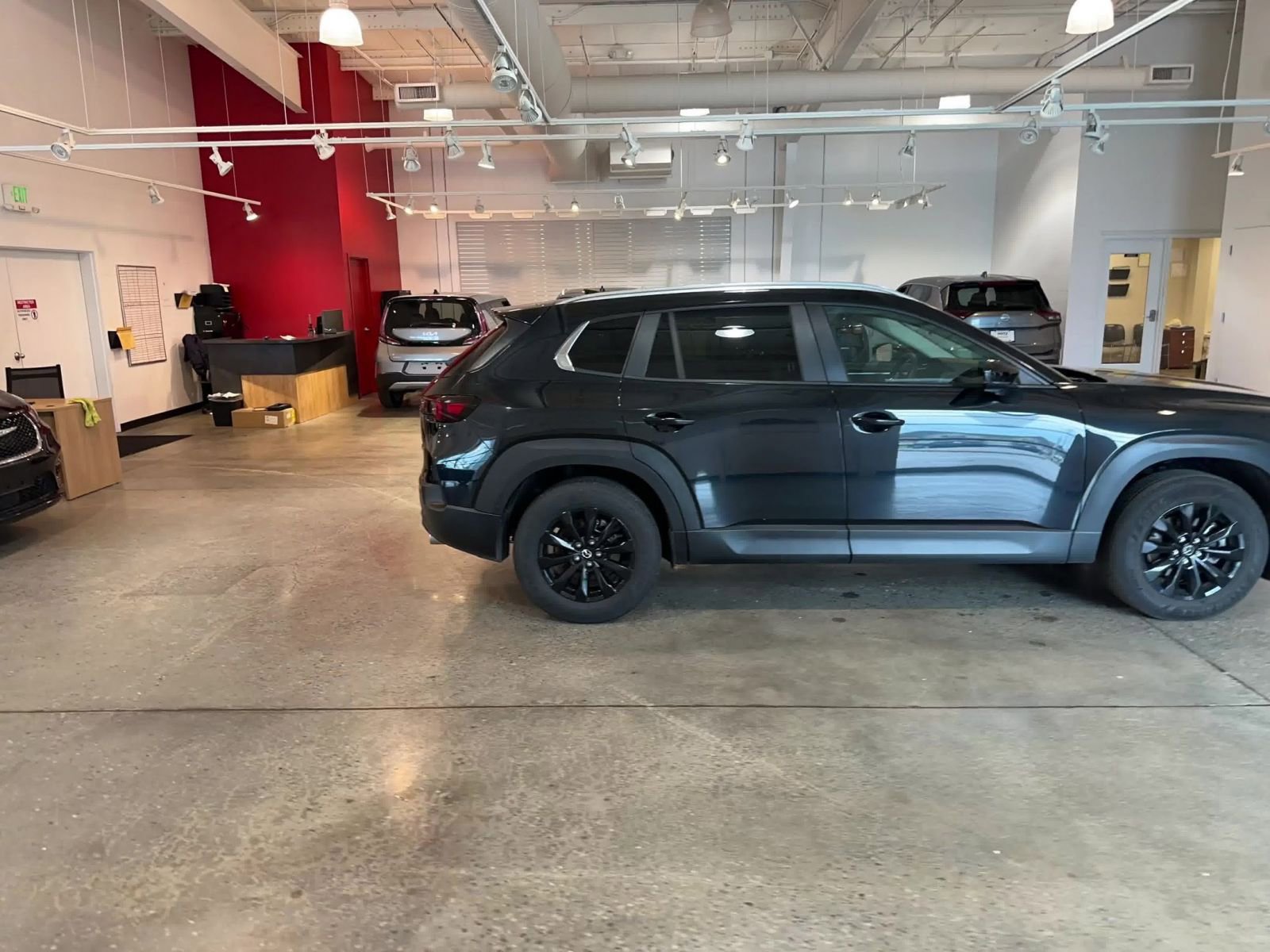 Thumbnail: 2025 Mazda CX-50 - 16